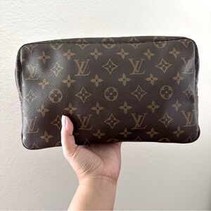 Louis Vuitton Monogram Canvas Makeup Toiletry Trousse 28